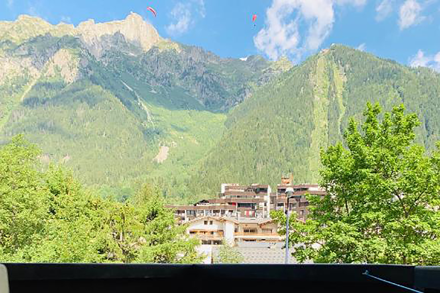 Studio Lognan Mountain view